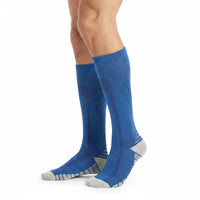 Chaussettes de Compression Sport Unisexe - Bleu - Vue de profil sur james d'homme
